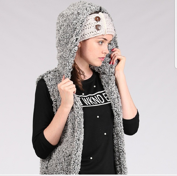 Buttoned Lace Trim Headband - Picture 3 of 4